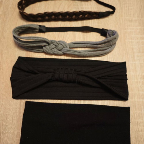 Hair accessories like new, pack of 4 pieces