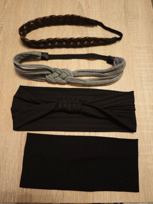 Hair accessories like new, pack of 4 pieces