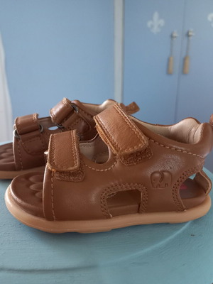 Elefanten leather children's shoes like new, size 20, brown