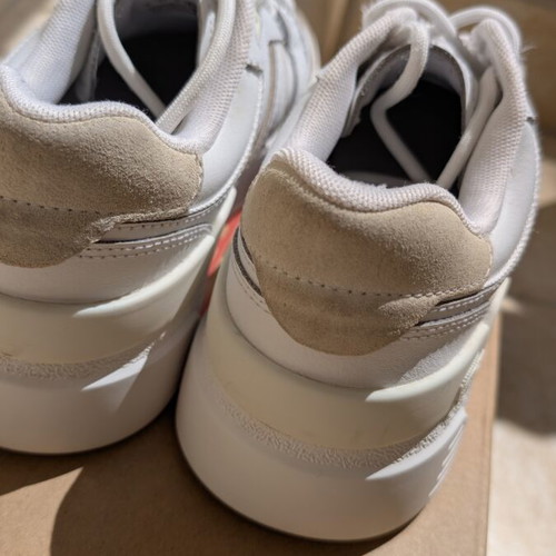 Lacoste Flatform Sneakers used, white off-white, size 37