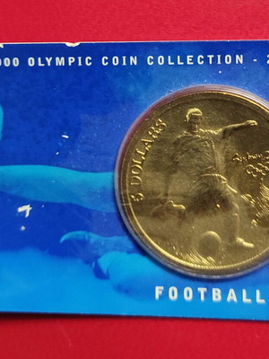Collectible commemorative 5$ coin Sydney 2000 Olympic football games new