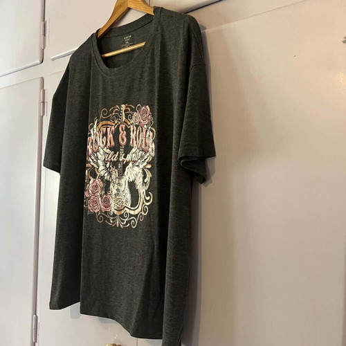 Shein Plus Size Oversized T-shirt with Rock & Roll Graphic, New