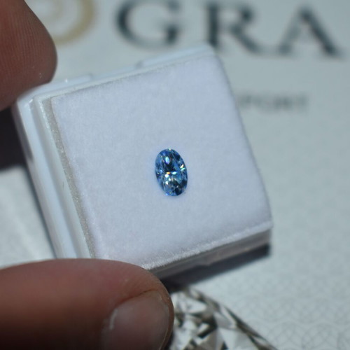 Blue Moissanite 0.5 Carat Laboratory VVS1 with Certificate