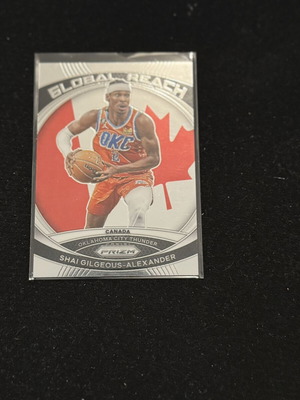 2023-24 Panini Prizm Shai Gilgeous-Alexander Global Reach card like new