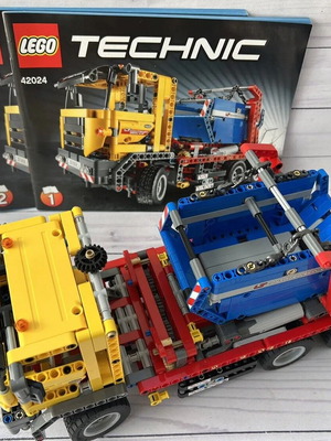 Lego Technic 42024 like new