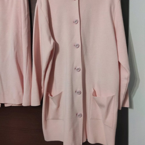 Pink knitted set in like new condition soft