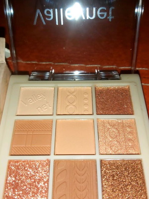 Mini eyeshadow palette with glitter new
