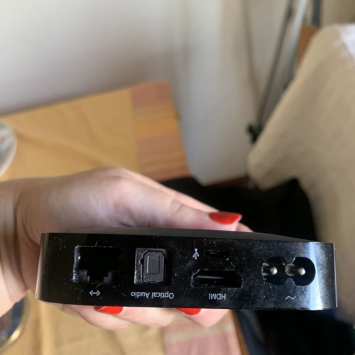 Apple TV 3rd generation with Apple Remote