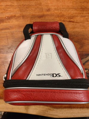Калъф Nintendo DS Brunswick Bowling Bag като нов