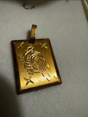 Large 14k gold Aquarius pendant new without chain
