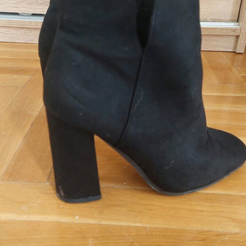 Black ankle boots used, size 38, 10cm heel, velour texture