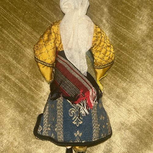 Traditional doll 18cm like new