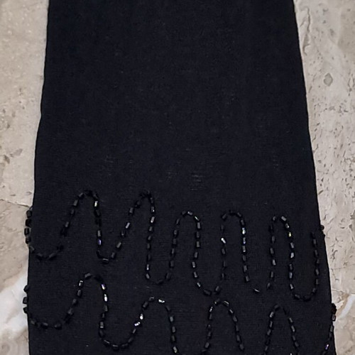 Wangli women's blouse with beads and sequins like new, size XL