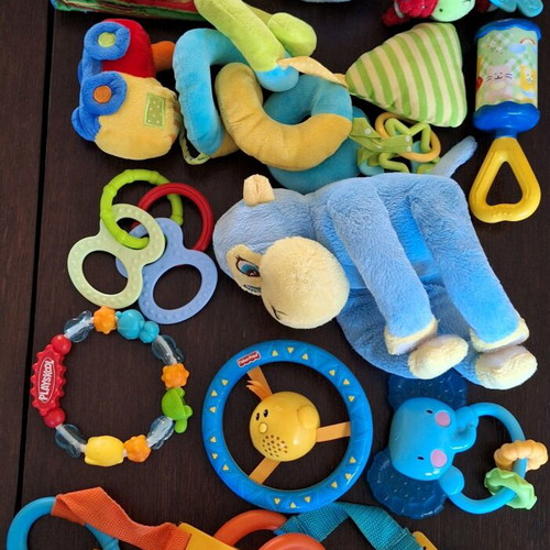 Baby toys like new, set of 10 pieces