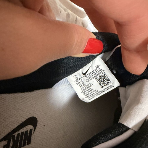 Nike sneakers size 42, black and white