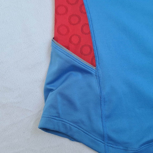 Nike Dri-Fit women's running sports shirt size L with pockets