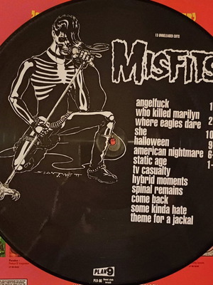 Misfits Legacy of Brutality LP like new, picture disc, punk compilation
