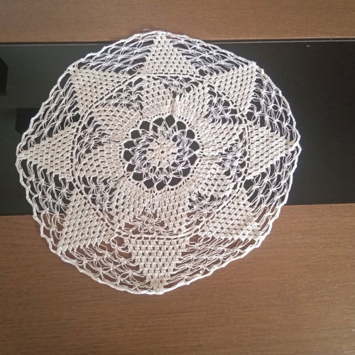 Knitted handmade doilies new, 3 pieces, 1 beige and 2 white