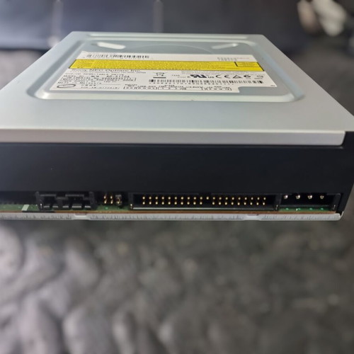 Sony NEC Optiarc DVD/CD RW Drive Model AD-5170A IDE like new, black