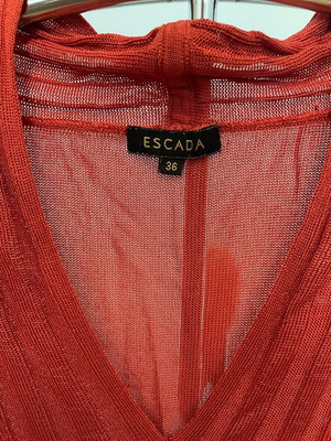 Escada top size 36 red like new