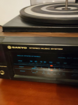 Sanyo ραδιοενισχυτής 4 σε 1 δεκαετίας 70 μεταχειρισμένος, θέλει επισκευή