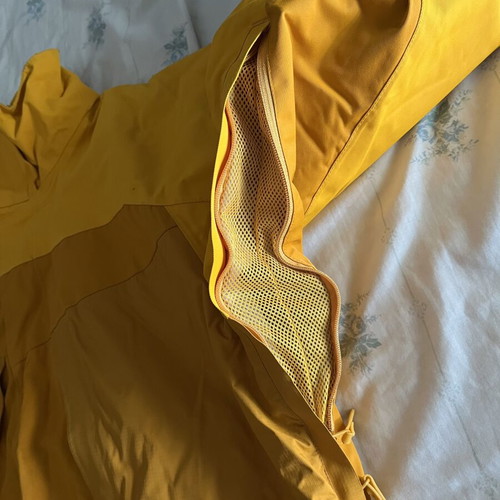 Helly Hansen jacket used, waterproof, warm, size L, yellow and orange