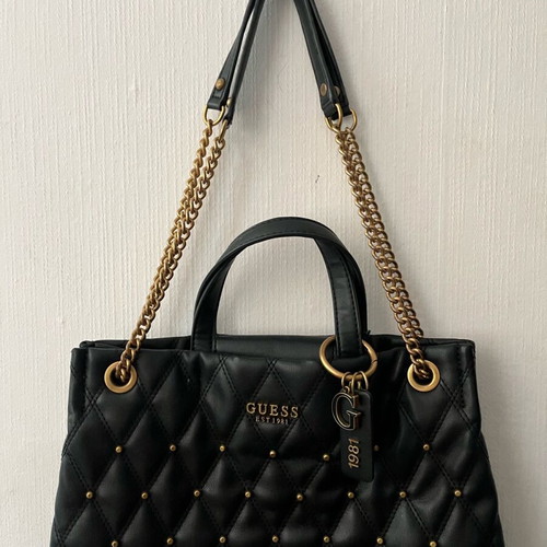 Guess shoulder bag black and gold like new