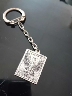 Keychain genuine Epateias vintage used