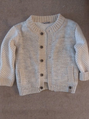Children's cardigan used for 2 years old (92 cm), warm