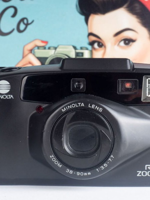 Minolta Riva Zoom 90c 35mm Film Camera used