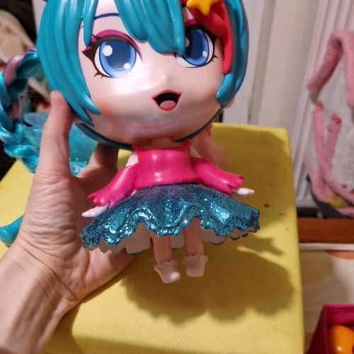 Splash Toys Fancy Lili doll like new