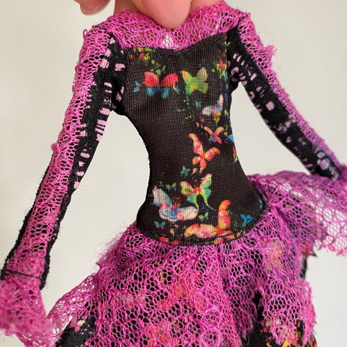 Dress for Monster High G1 Freaky Fusion Bonita Femur doll used