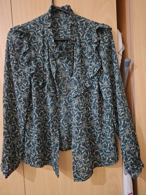 Green branch-patterned shirt like new Mark's and Spencer's