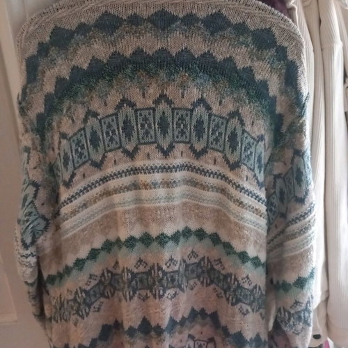 Dur men's cardigan used, size medium, gray