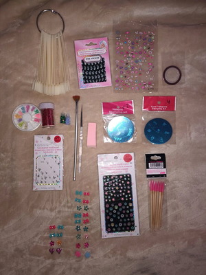 Nail art set like new with stickers and nail accessories