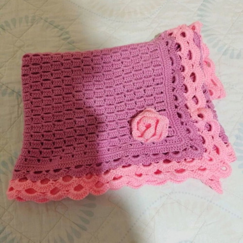 Handmade baby blanket new, acrylic yarn, fuchsia and pink