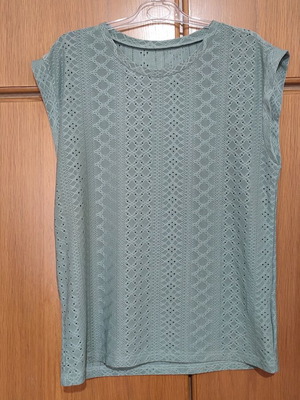 Summer blouse new, green, size S