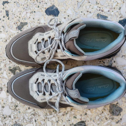 Clarks waterproof shoes like new, gray, size 42