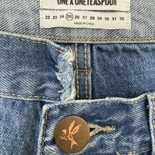 One Teaspoon denim shorts size 25 like new, blue cotton