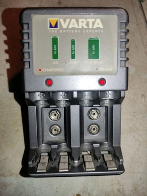 VARTA battery charger used, very reliable