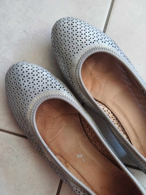 Comfortable Ballerinas Hispanitas in Silver Color