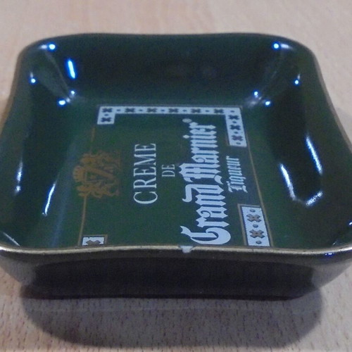 Grand Marnier liqueur old promotional ceramic bowl used