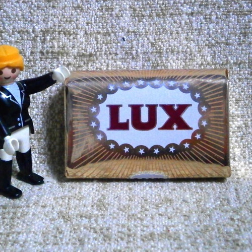 Lux Toilet Soap Display Box new with 12 soaps vintage rare 1960s
