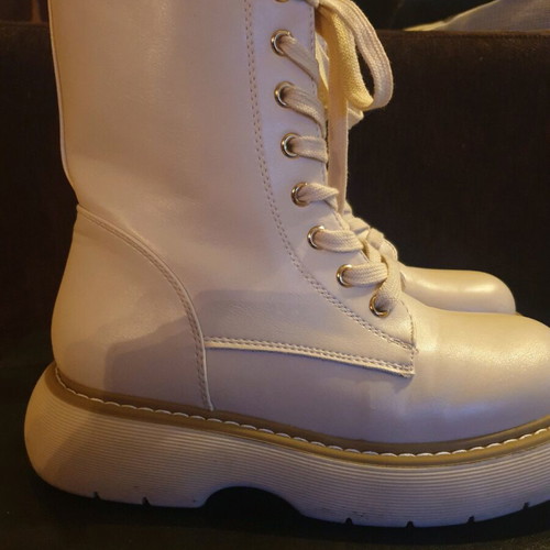 Kids boots like new, beige, size 37