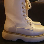 Kids boots like new, beige, size 37