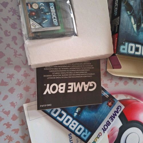 Robocop Game Boy Color like new, collectible with manuals