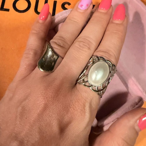S steel ring with white stone