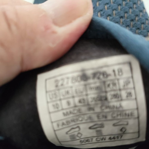 Levi's Stabilitech men's sneakers used, navy blue, size 43