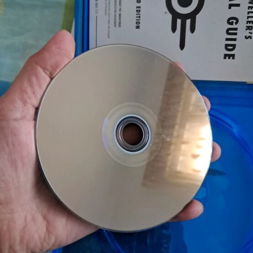 Fallout 4 PS4 game like new, action
