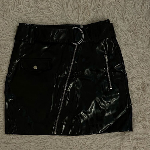 Lustrini Black Skirt H&M with Zipper and Belt Like New